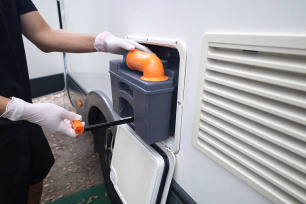 Best Porta potty rental near me  in Fairfield, AL